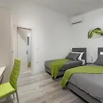 Cozy In With Wifi * Valbandon